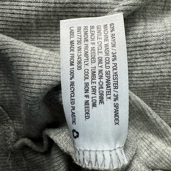 AVA & VIV Gray Long Sleeve Blouse with Large Cuffs - Picture 6 of 6